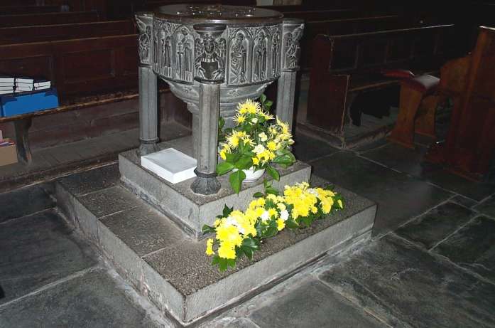 Padstow - Medieval Font, St. Petrocs 